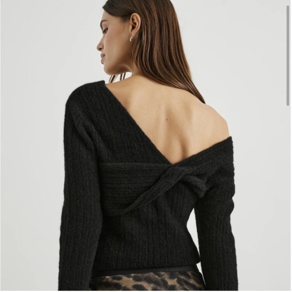 Rails NWT XL Alpaca Florence Sweater Black Off the Shoulder - Picture 2 of 7